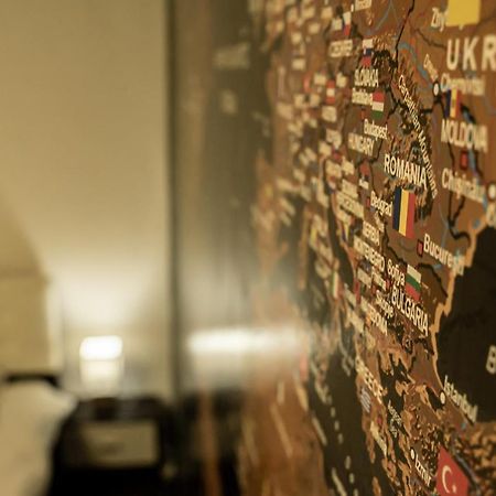 Studio Six Continents Петрошань Екстер'єр фото